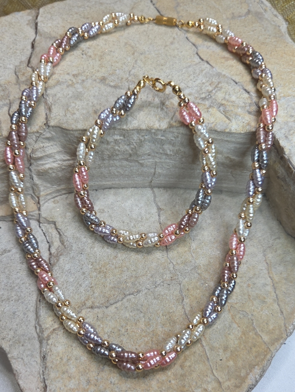 Vintage Multi-Color Pearl Twist Necklace & Bracelet Set Faux Pearl